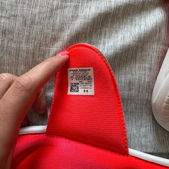 Women's UA Ignite Pro Slides - Picture 3 of 3